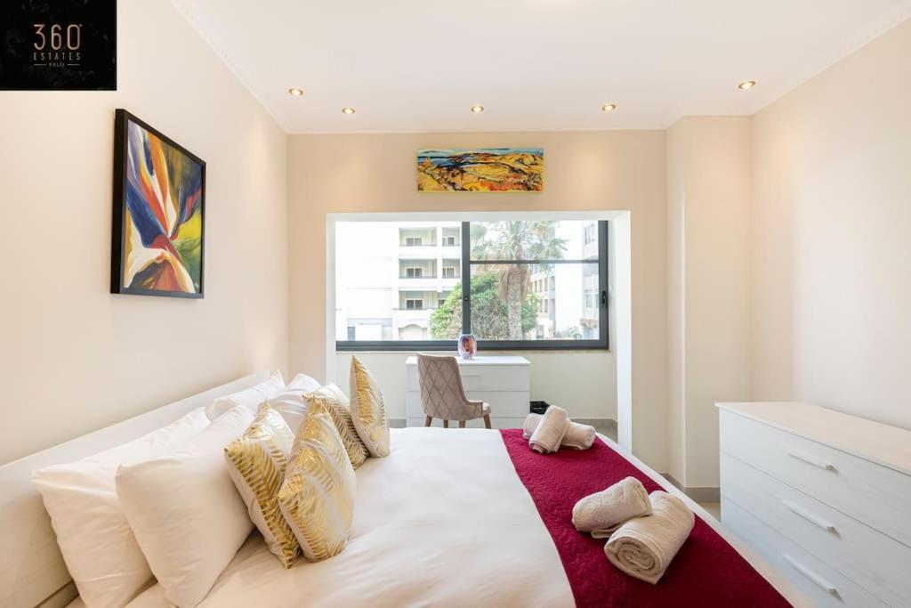 Saint Julian's One Of A Kind, Seafront Property In St Georges Bay By 360 Estates מראה חיצוני תמונה